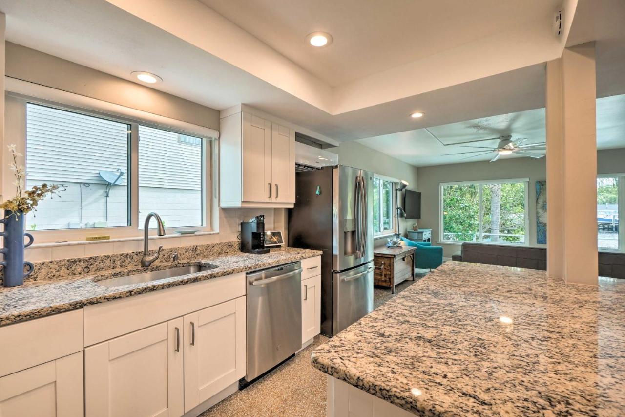 Pet-Friendly Waterfront Home - 2 Mi To Beach! Tarpon Springs Zewnętrze zdjęcie