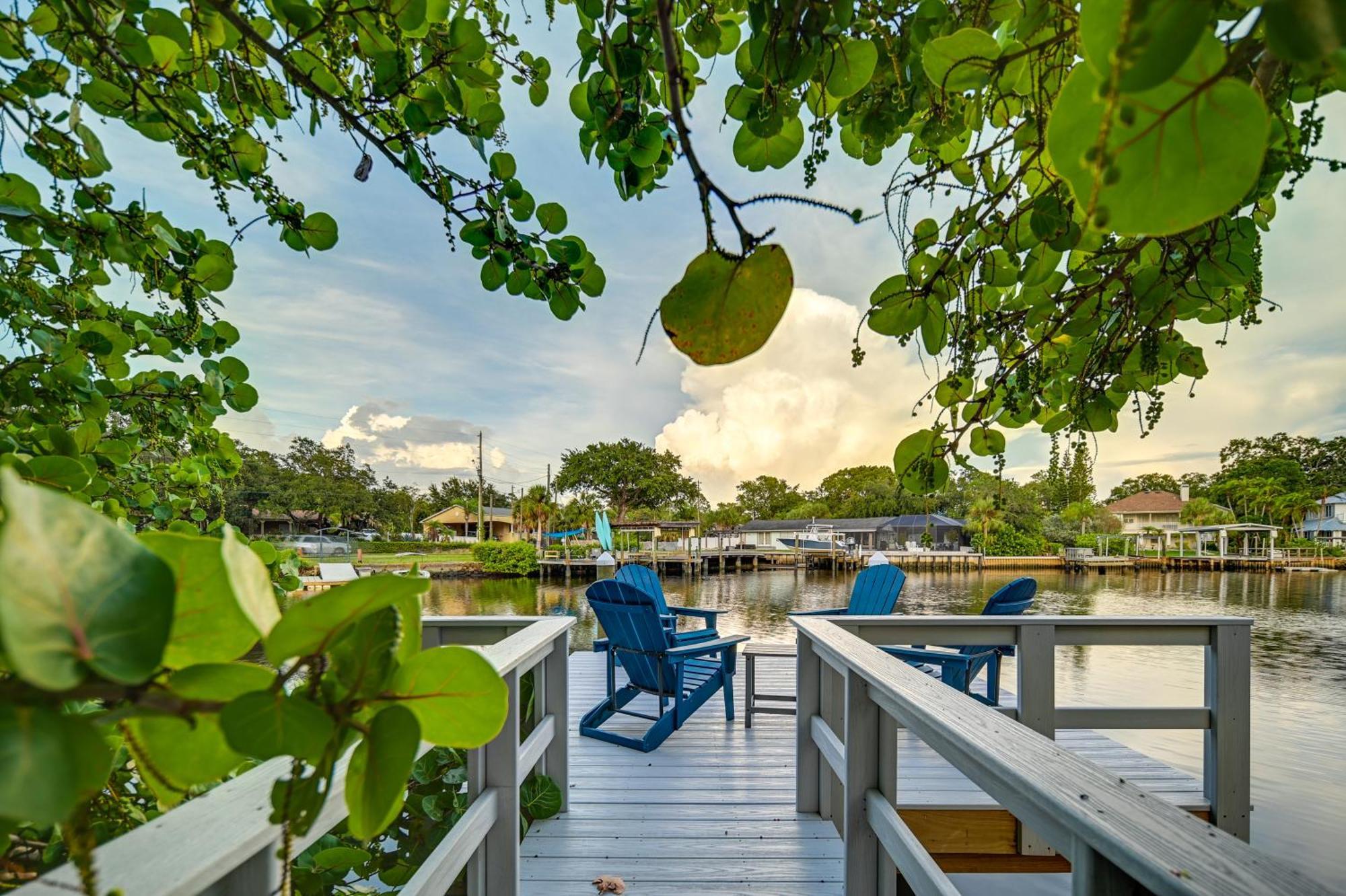 Pet-Friendly Waterfront Home - 2 Mi To Beach! Tarpon Springs Zewnętrze zdjęcie